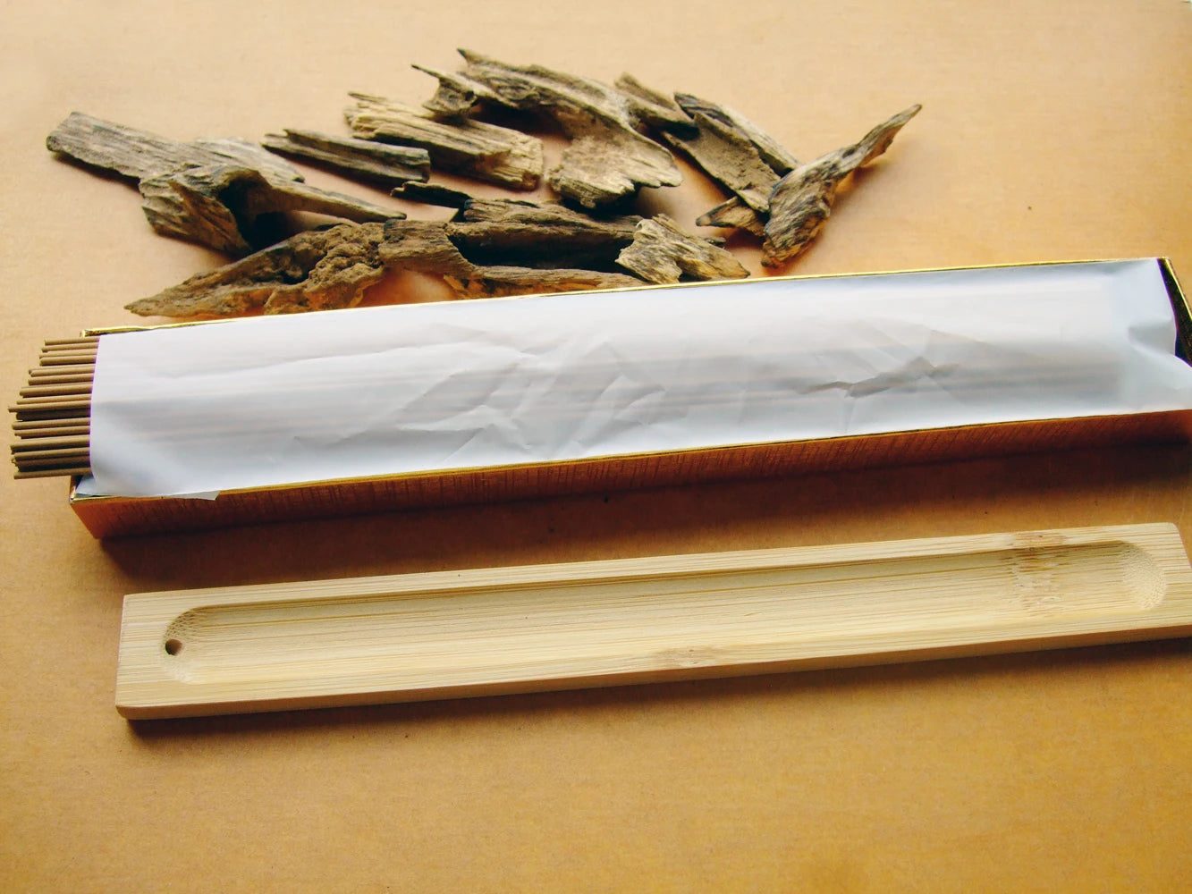 Natural Vietnam Oudh Incense Stick Cambodian Oud Arab Incense